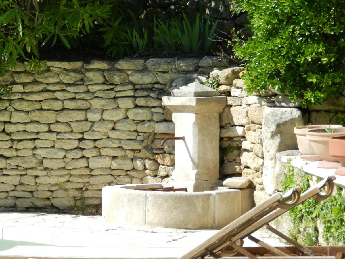 Les Acanthes Lauris Exterior photo